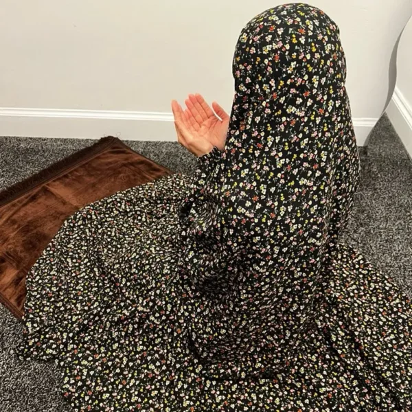 Prayer Dress With Zip Pocket / Small